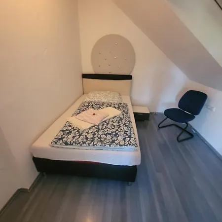 Apartment Giss *
